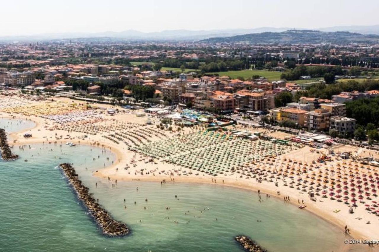 Appartamento Fabbri A Rivabella Di Rimini Luaran gambar